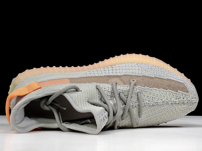 ad*s Y**zy boost 350 v2 trfrm