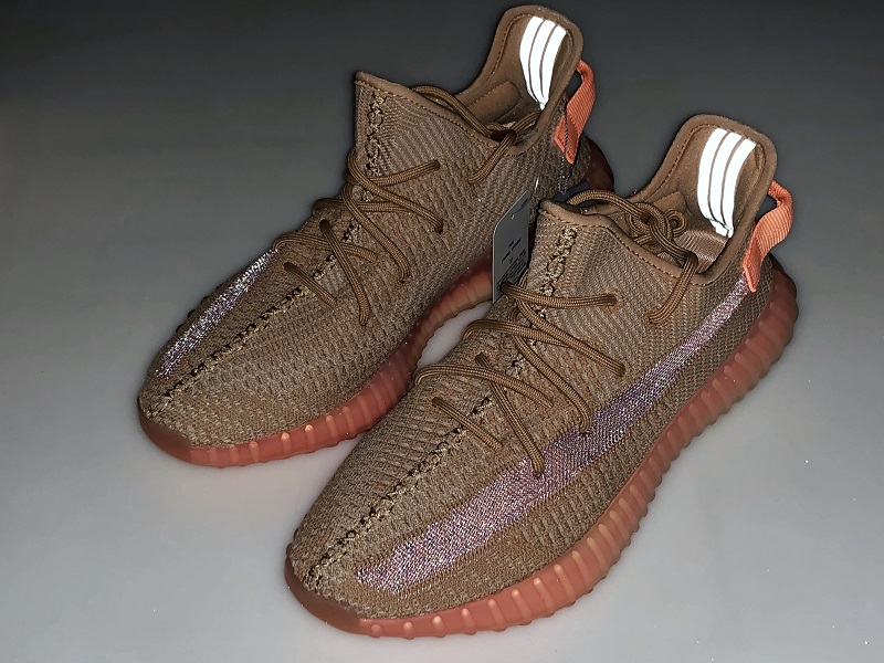 ad*s Y**zy boost 350 v2 clay