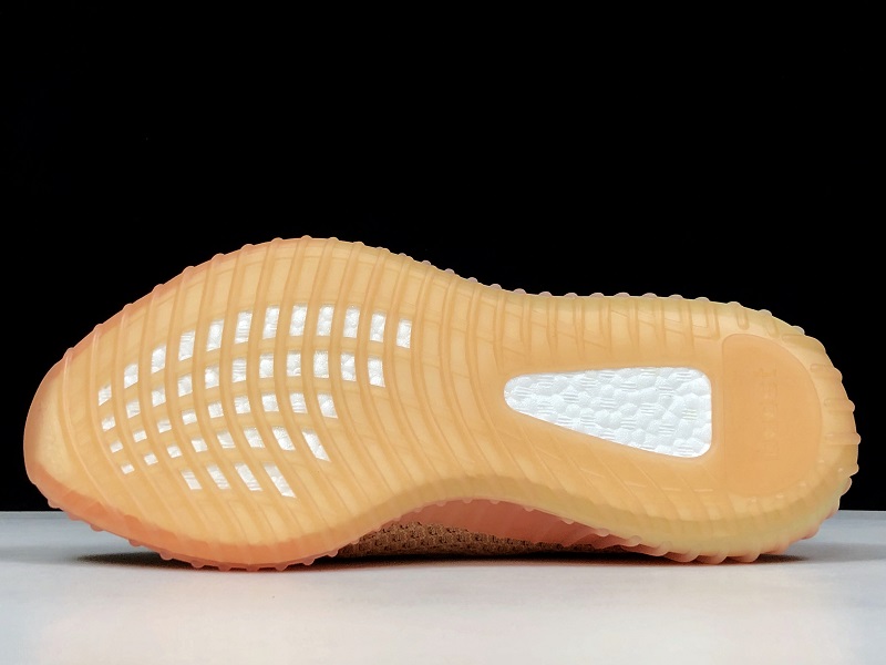 ad*s Y**zy boost 350 v2 clay