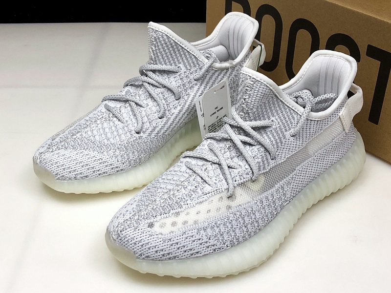ad*s Y**zy boost 350 v2 static reflective