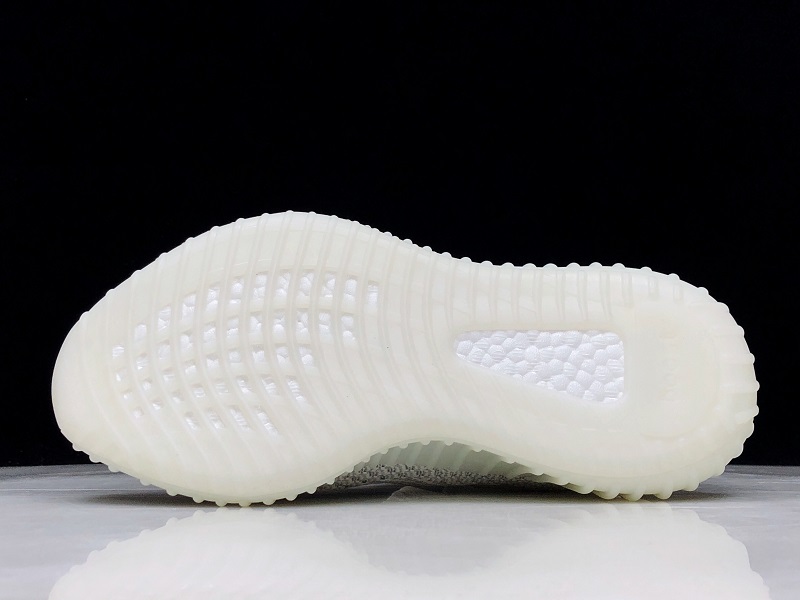 ad*s Y**zy boost 350 v2 static reflective