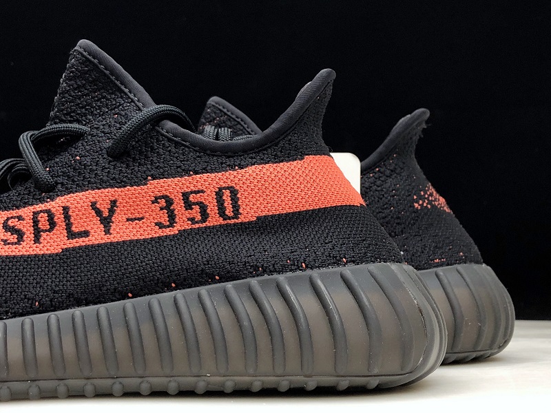 ad*s Y**zy boost 350 v2 core black red