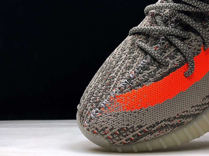 ad*s Y**zy boost 350 v2 beluga