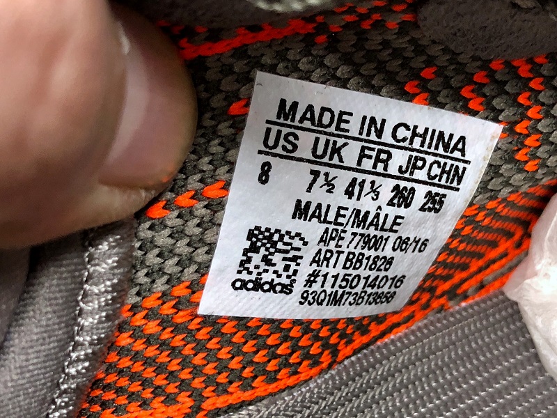 ad*s Y**zy boost 350 v2 beluga