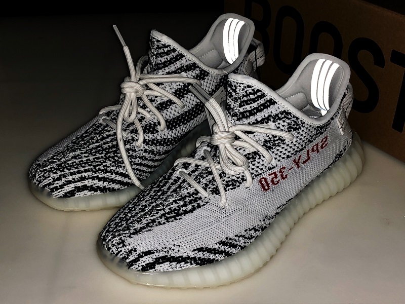 ad*s Y**zy boost 350 v2 zebra