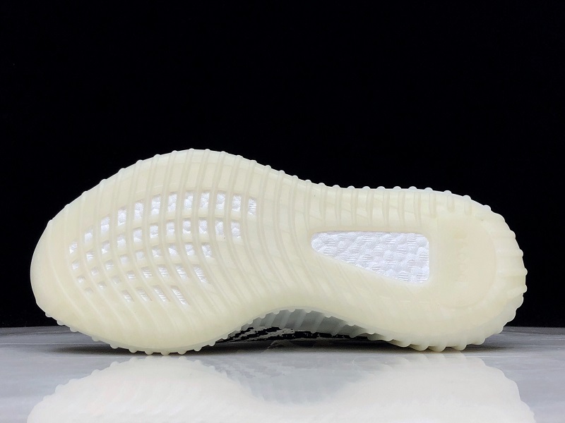 ad*s Y**zy boost 350 v2 zebra