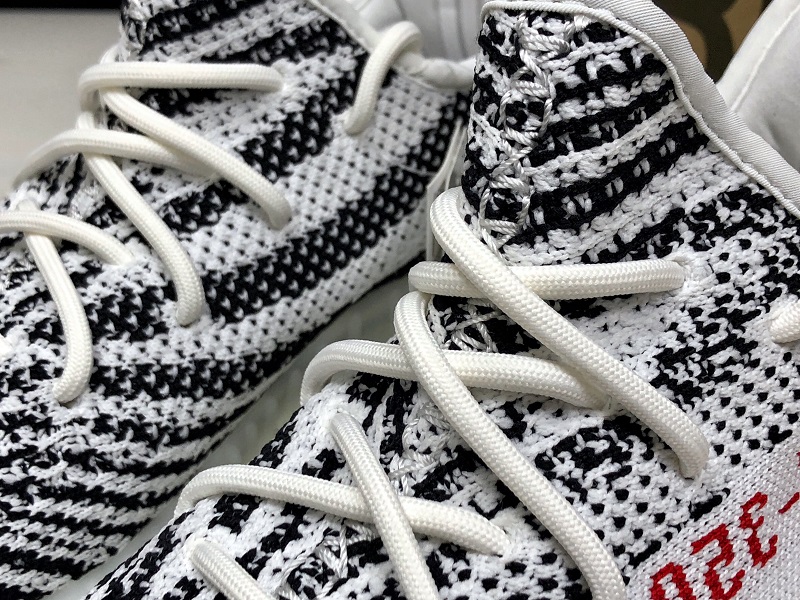 ad*s Y**zy boost 350 v2 zebra