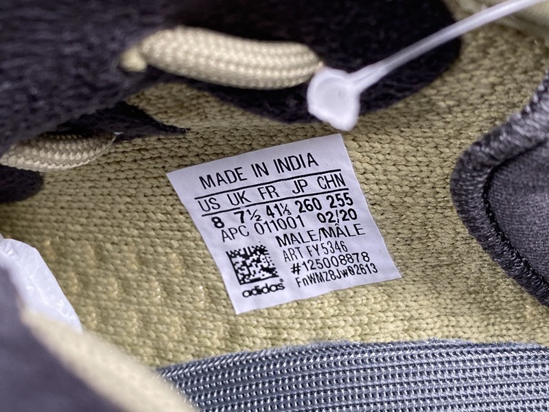 ad*s Y**zy boost 350 v2 sulfur