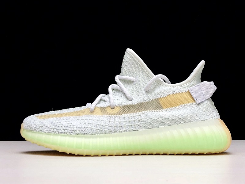 ad*s Y**zy boost 350 v2 hyperspace