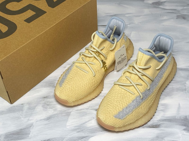 ad*s Y**zy boost 350 v2 linen