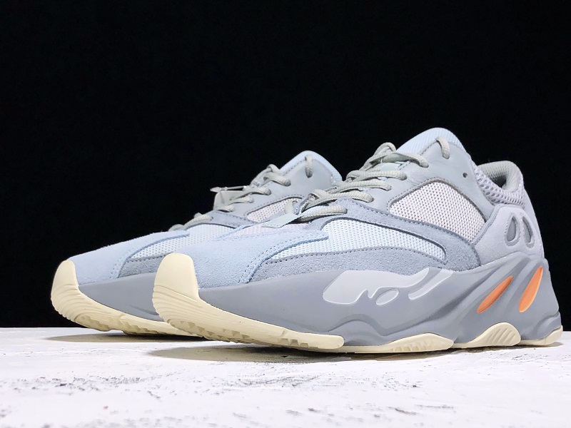 ad*s Y**zy boost 700 inertia