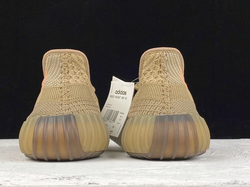 ad*s Y**zy boost 350 v2 sand taupe