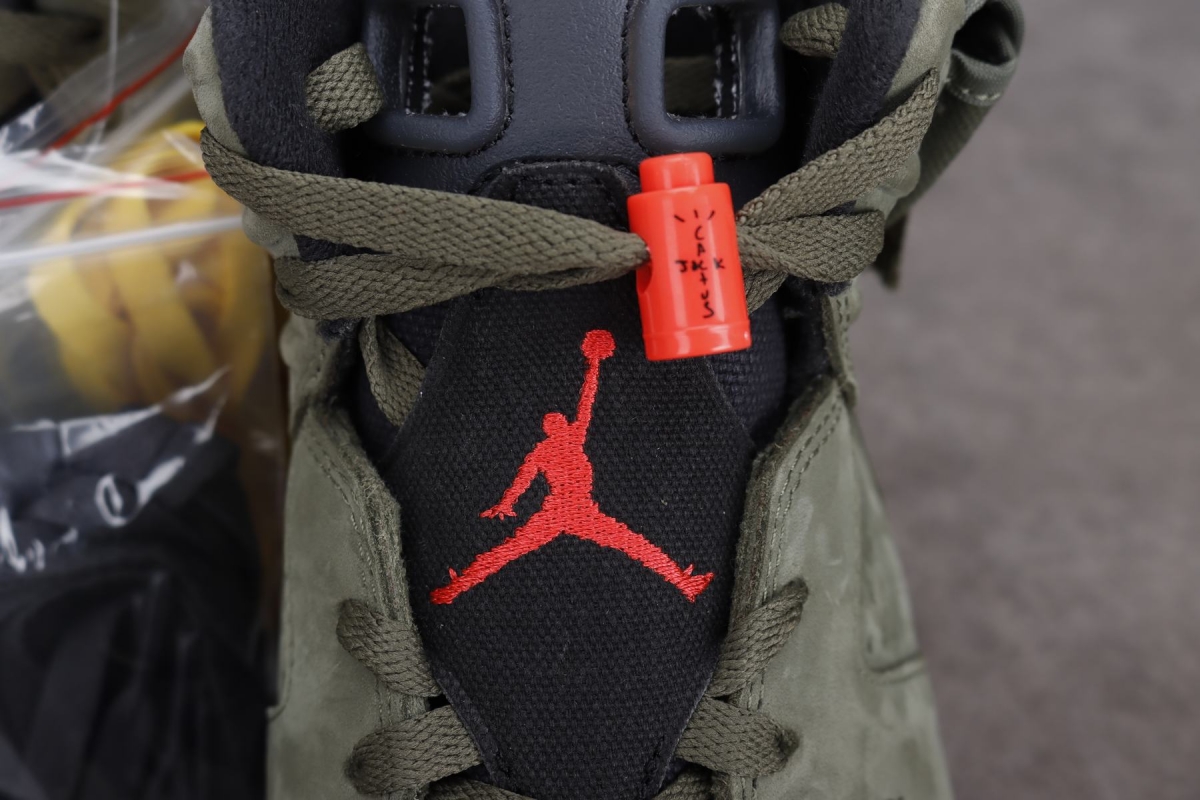 Jordan 6 Retro Travis Scott