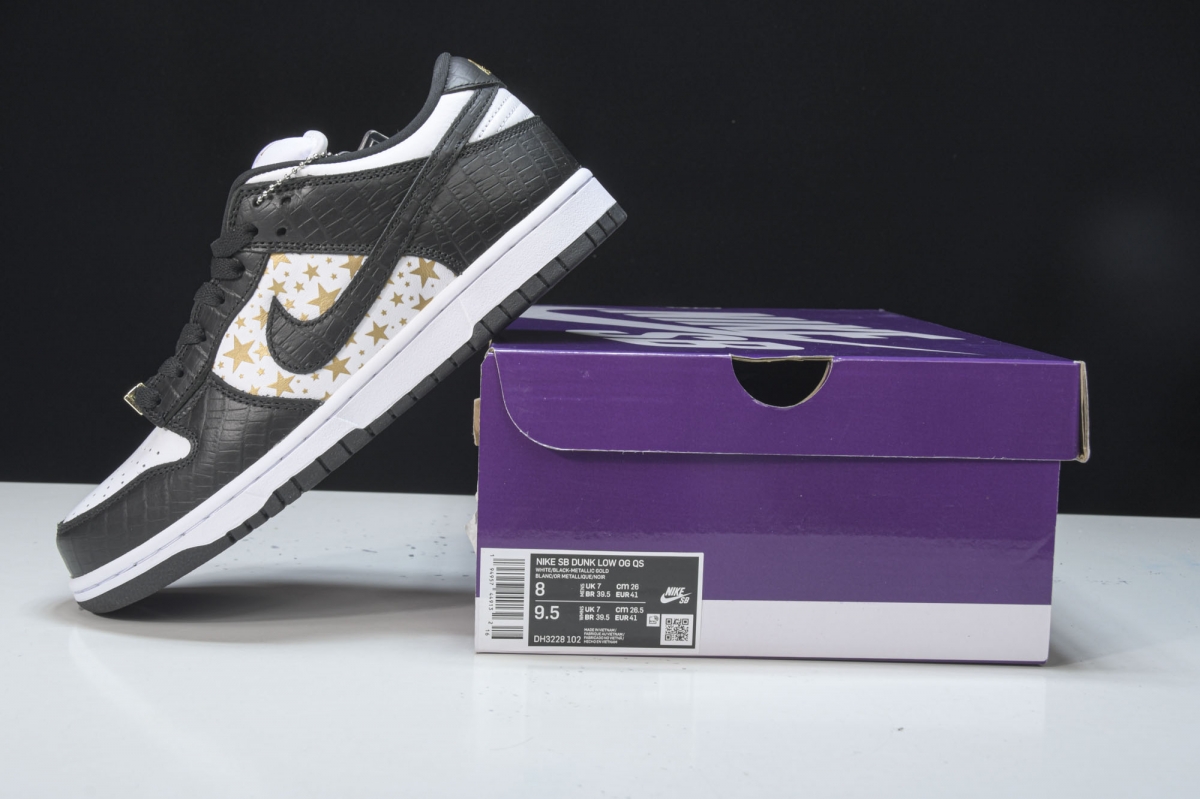 nike sb dunk low S*p*e stars black (2021)