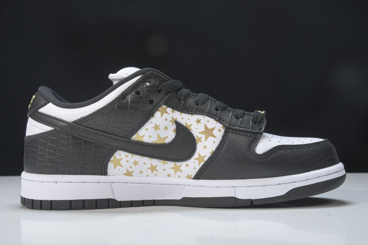 nike sb dunk low S*p*e stars black (2021)