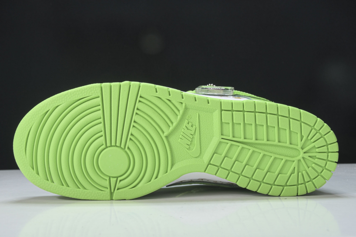 nike sb dunk low S*p*e stars mean green (2021)