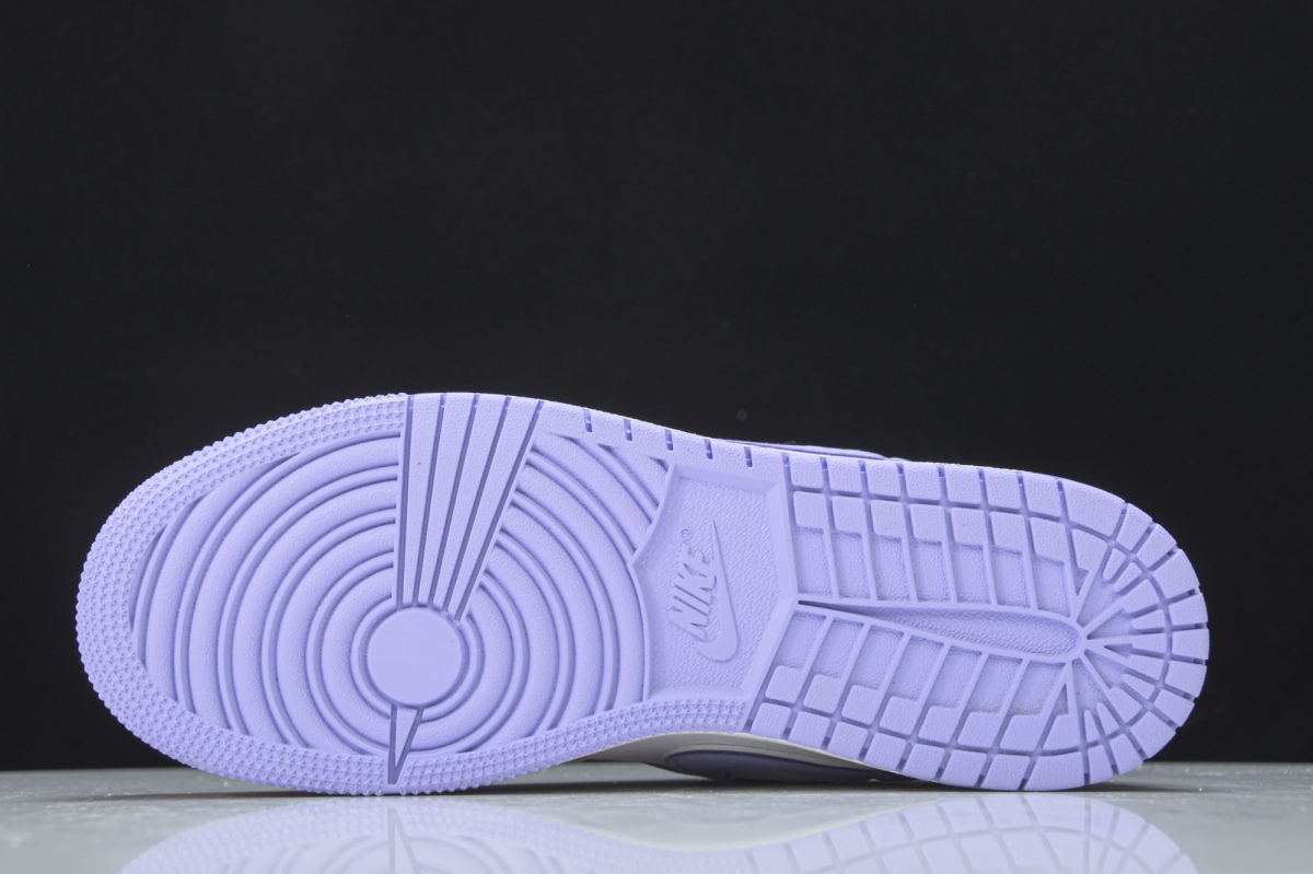 Jordan 1 Low Arctic Punch