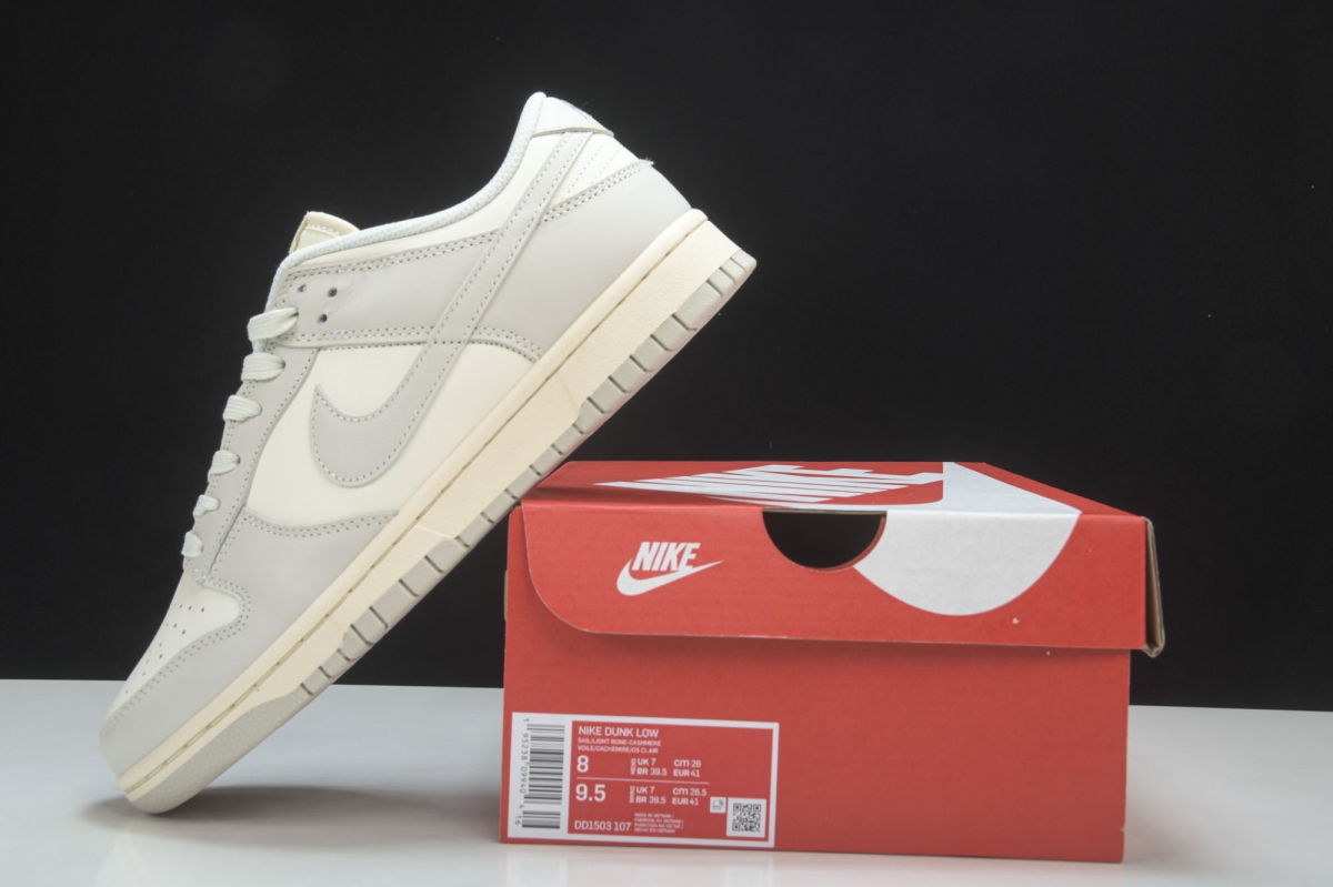 Nike Dunk Low Sail Light Bone