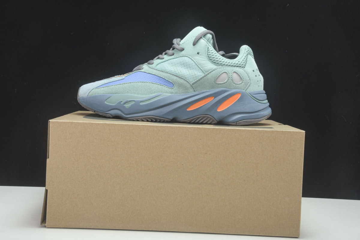 ad*s Y**zy boost 700 faded azure
