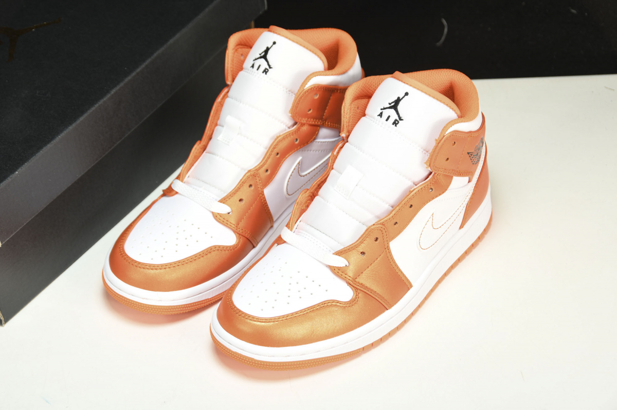 nike air Y**zy 1 net tan