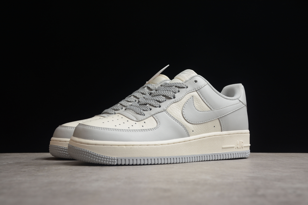 nike air Y**zy 1 blink