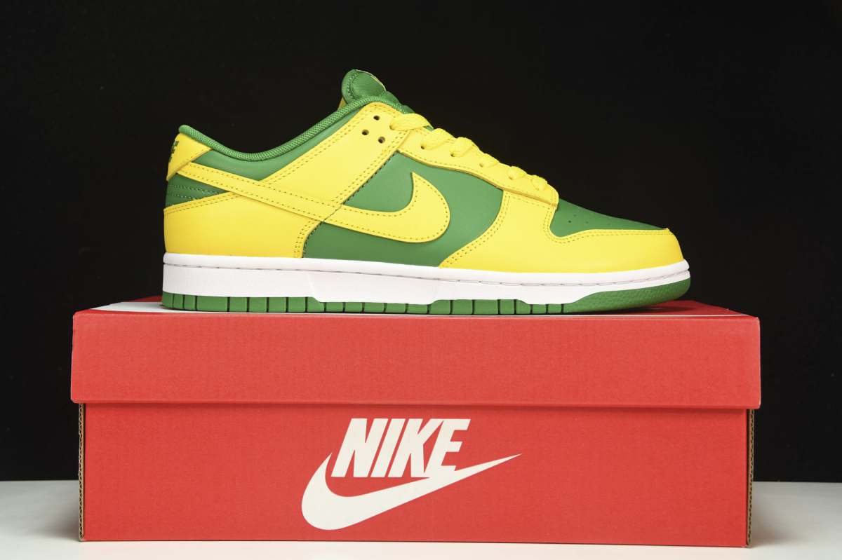 nike air Y**zy 1 blink
