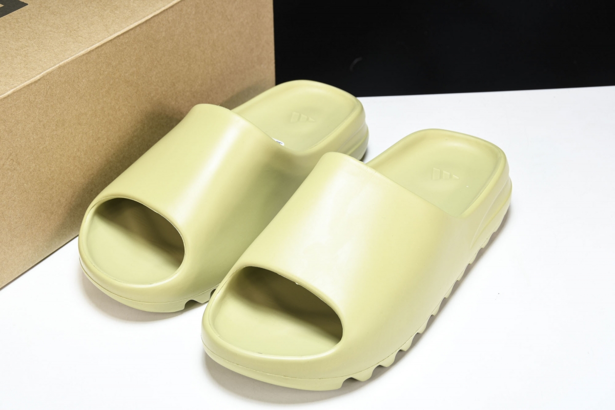 ad*s Y**zy slide resin