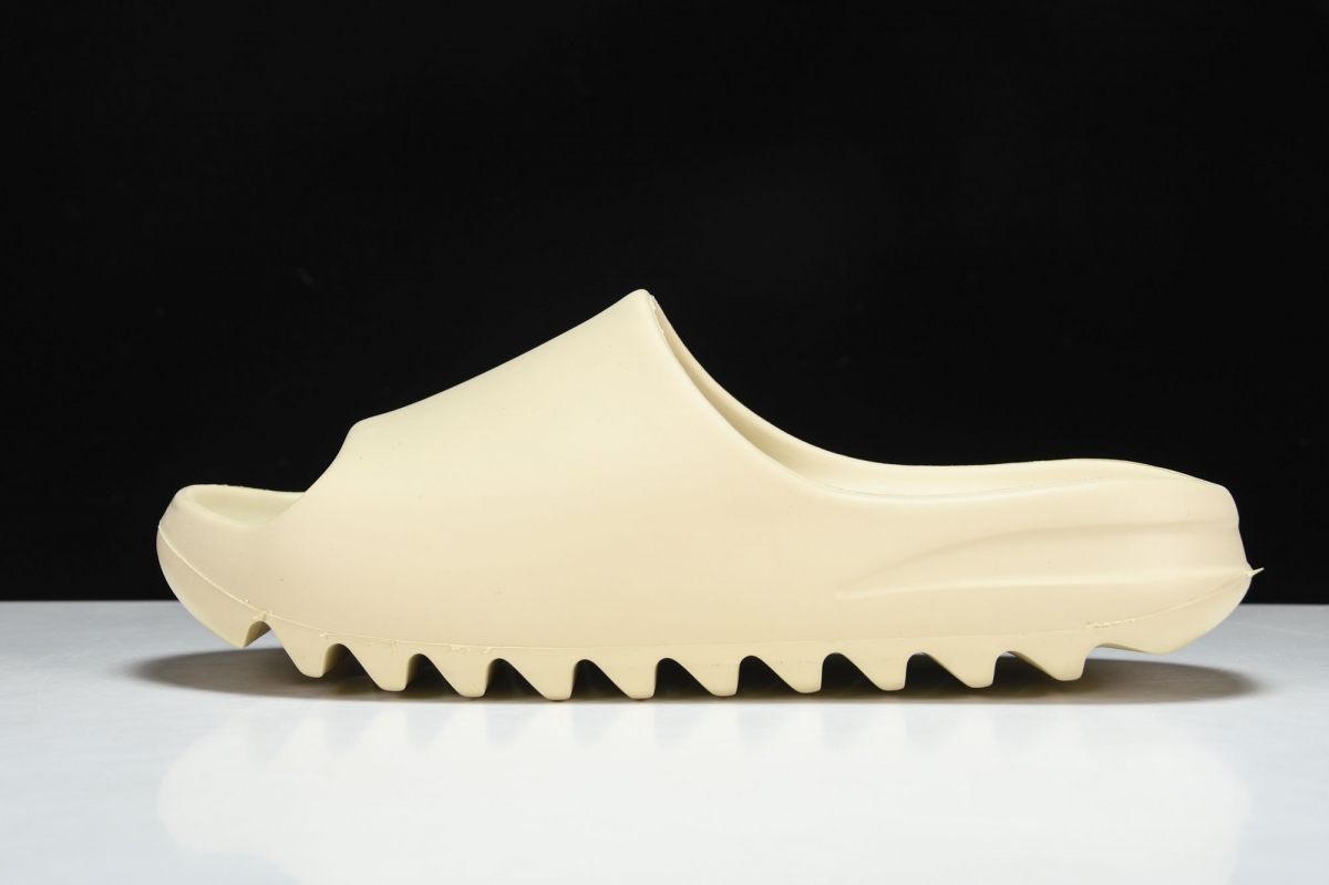 ad*s Y**zy slide bone
