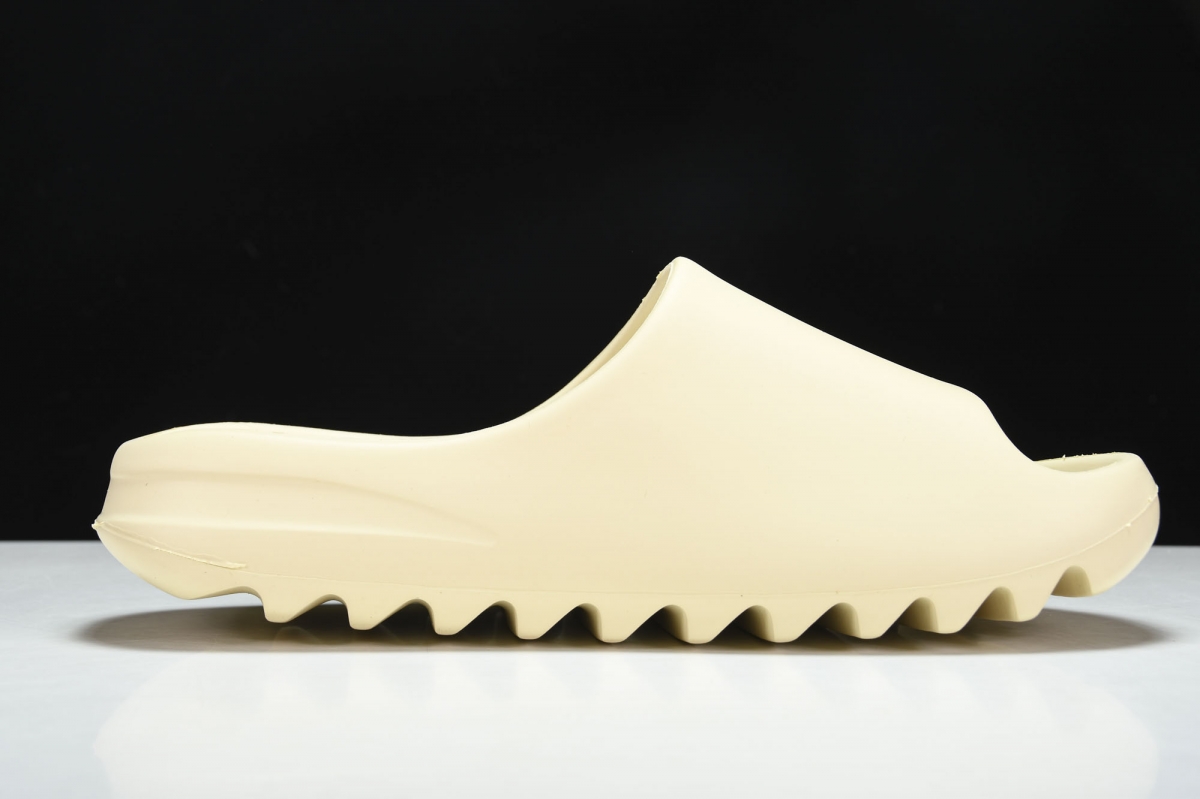 ad*s Y**zy slide bone