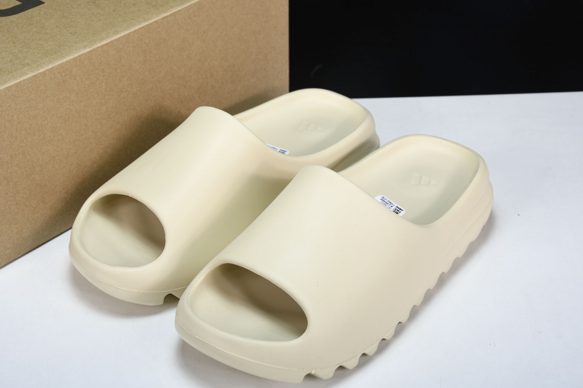 ad*s Y**zy slide bone