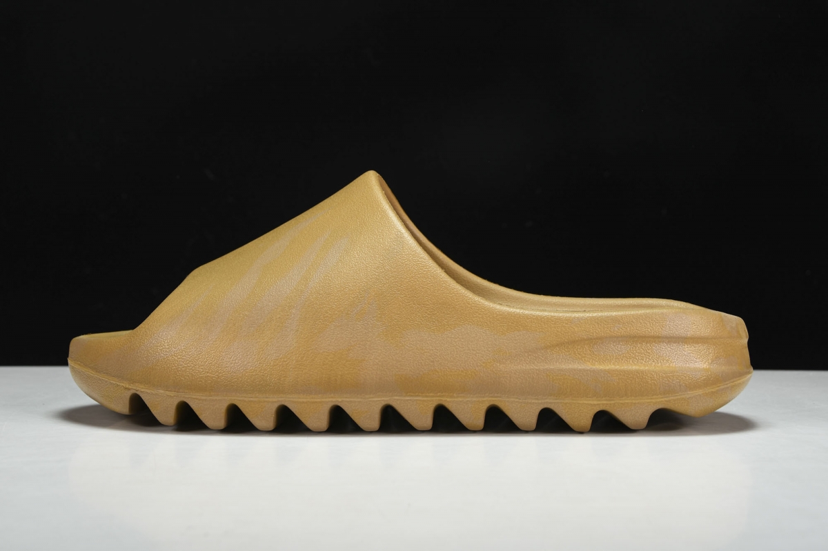 ad*s Y**zy slide ochre