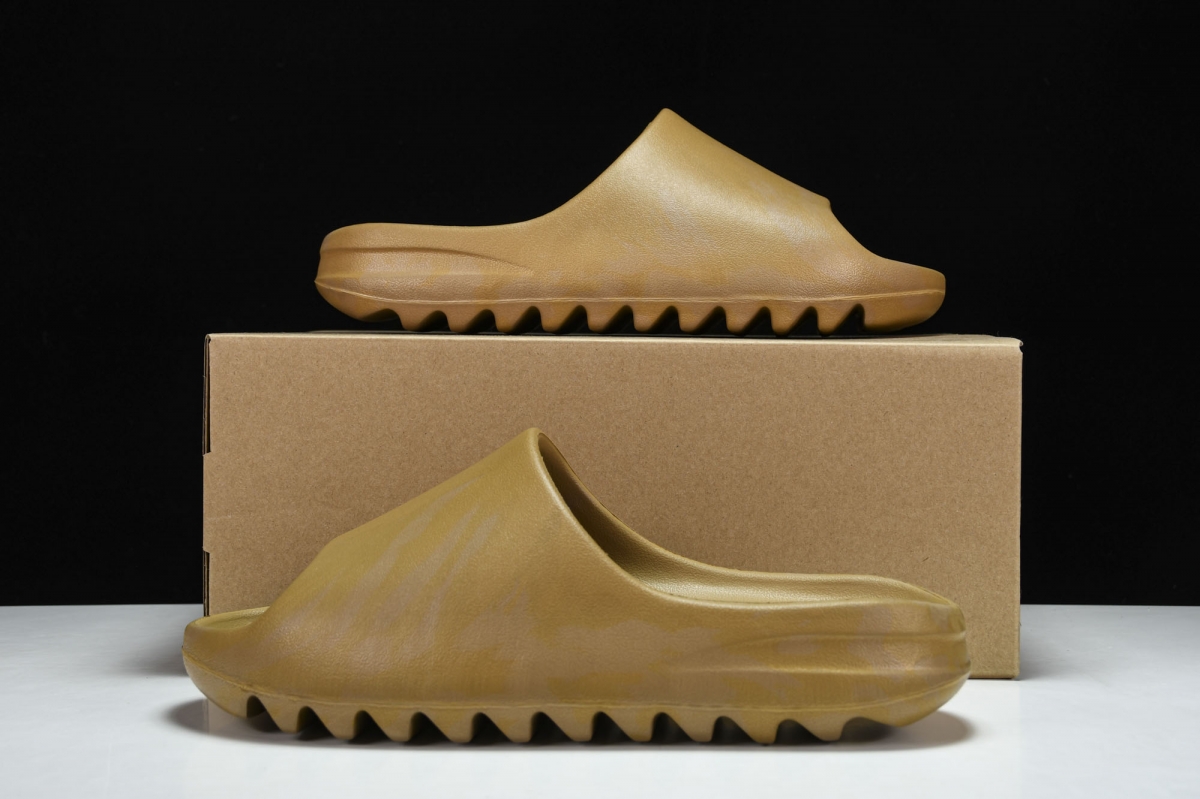 ad*s Y**zy slide ochre