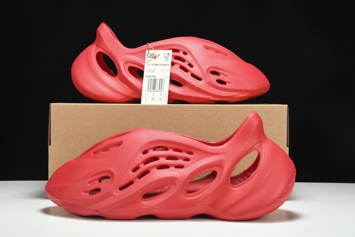 ad*s Y**zy foam rnnr vermillion