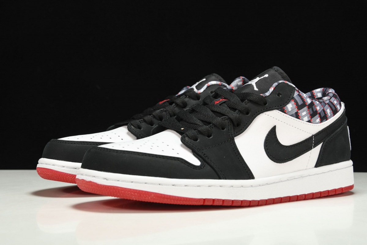 Jordan 1 Low Quai 54