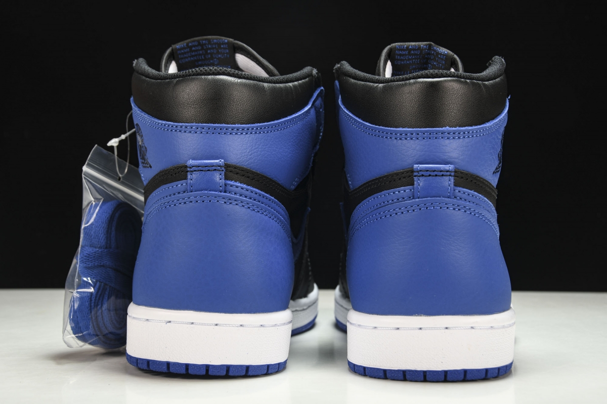 Jordan 1 Retro Royal (2017)