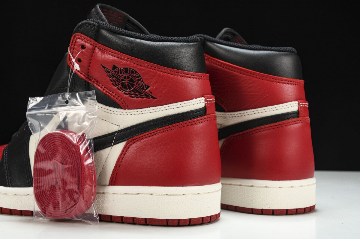 Jordan 1 Retro High Bred Toe