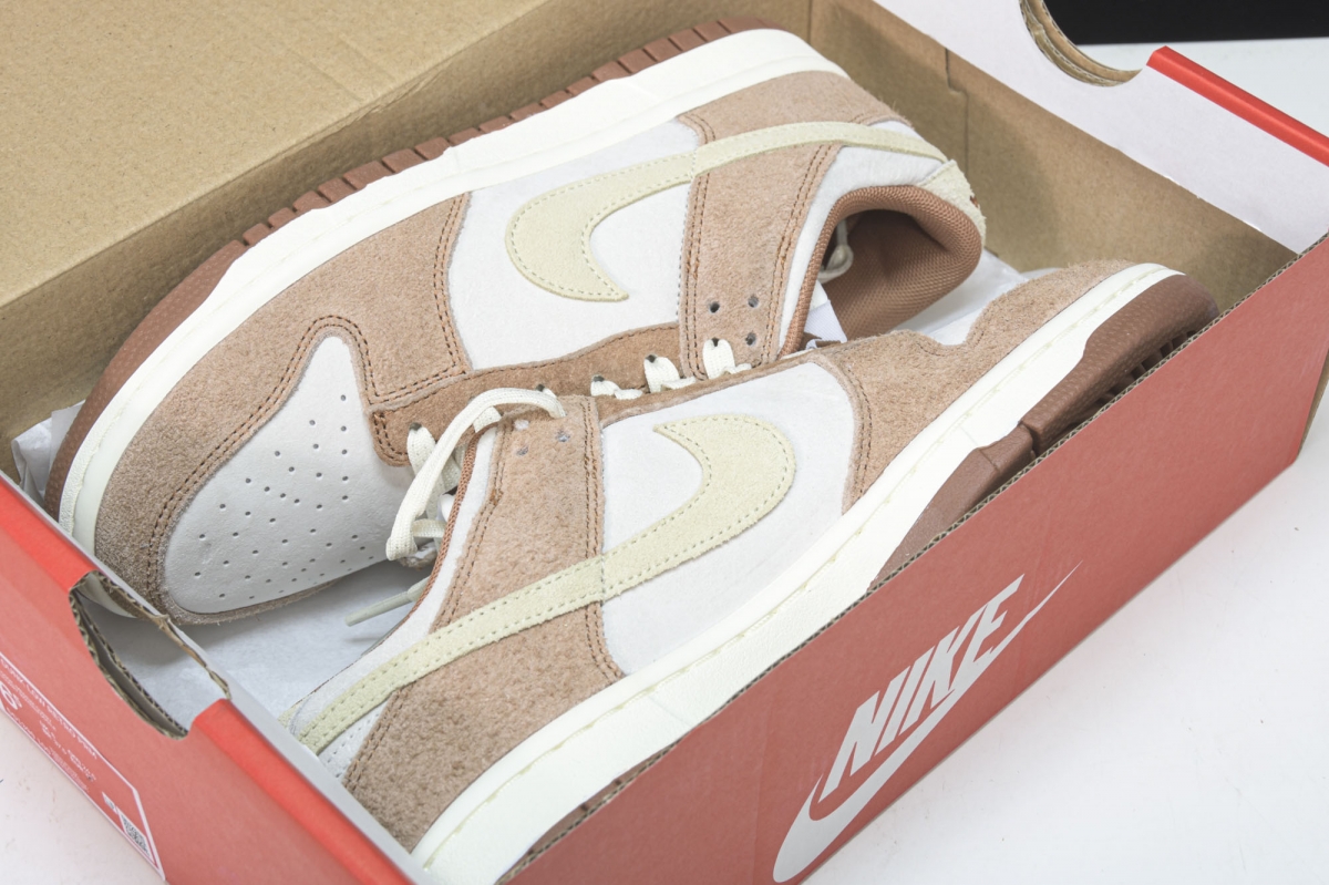 Nike Dunk Low Medium Curry