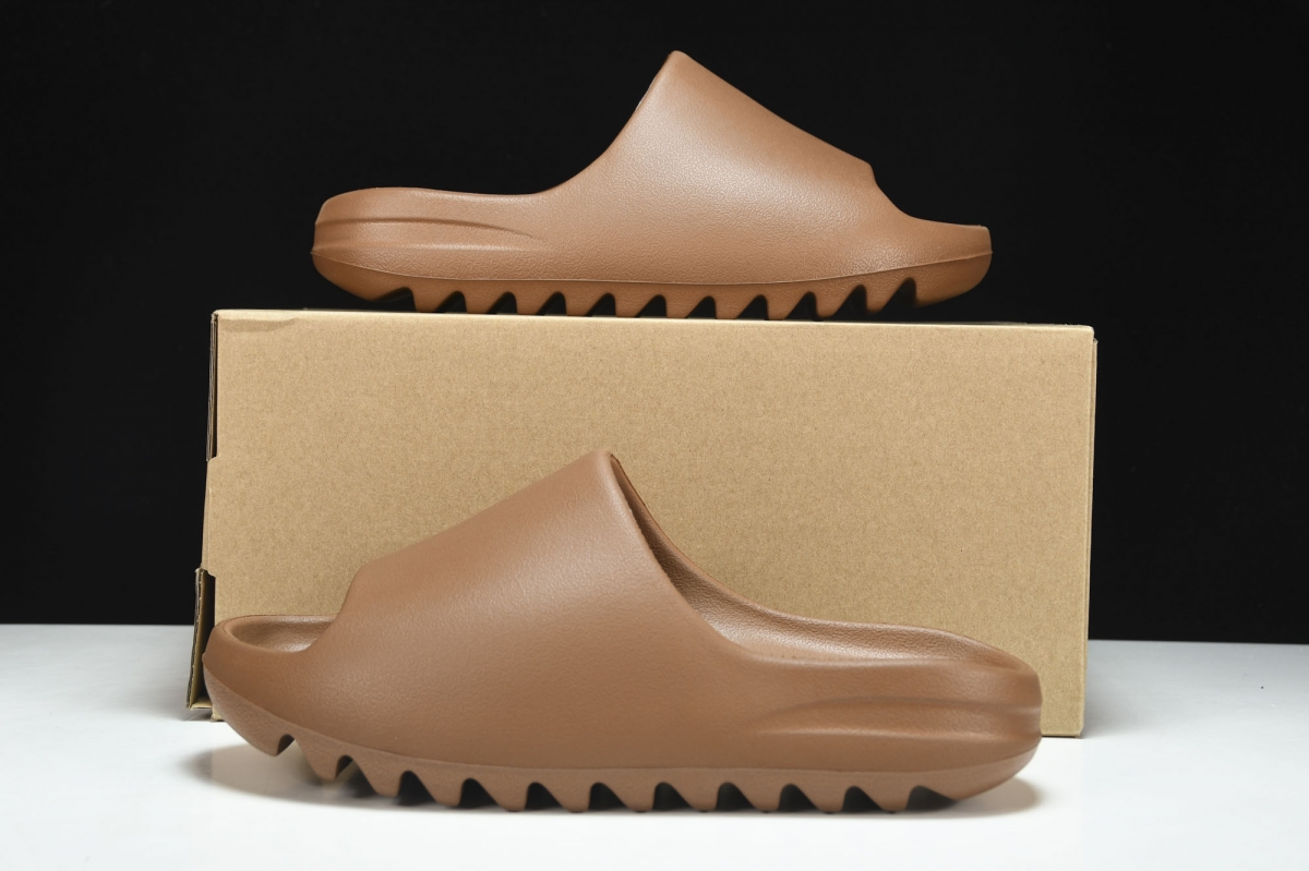 ad*s Y**zy slide flax