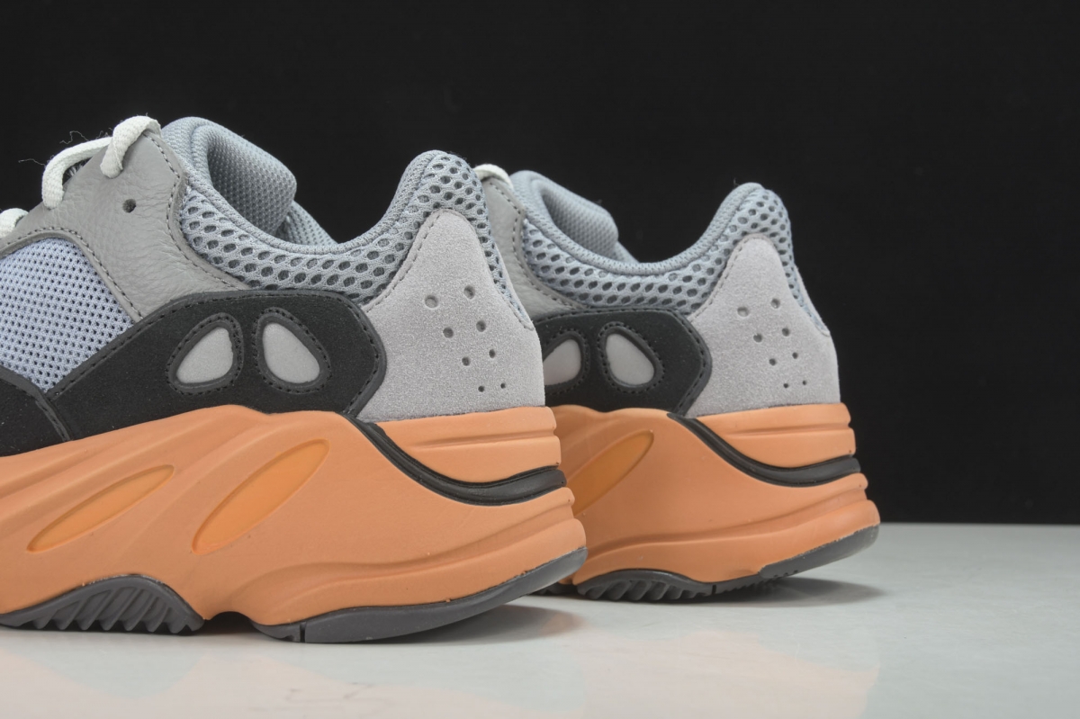 ad*s Y**zy boost 700 wash orange