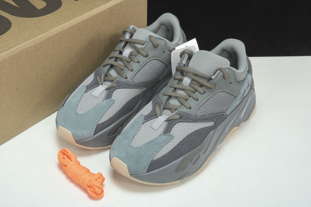 ad*s Y**zy boost 700 teal blue