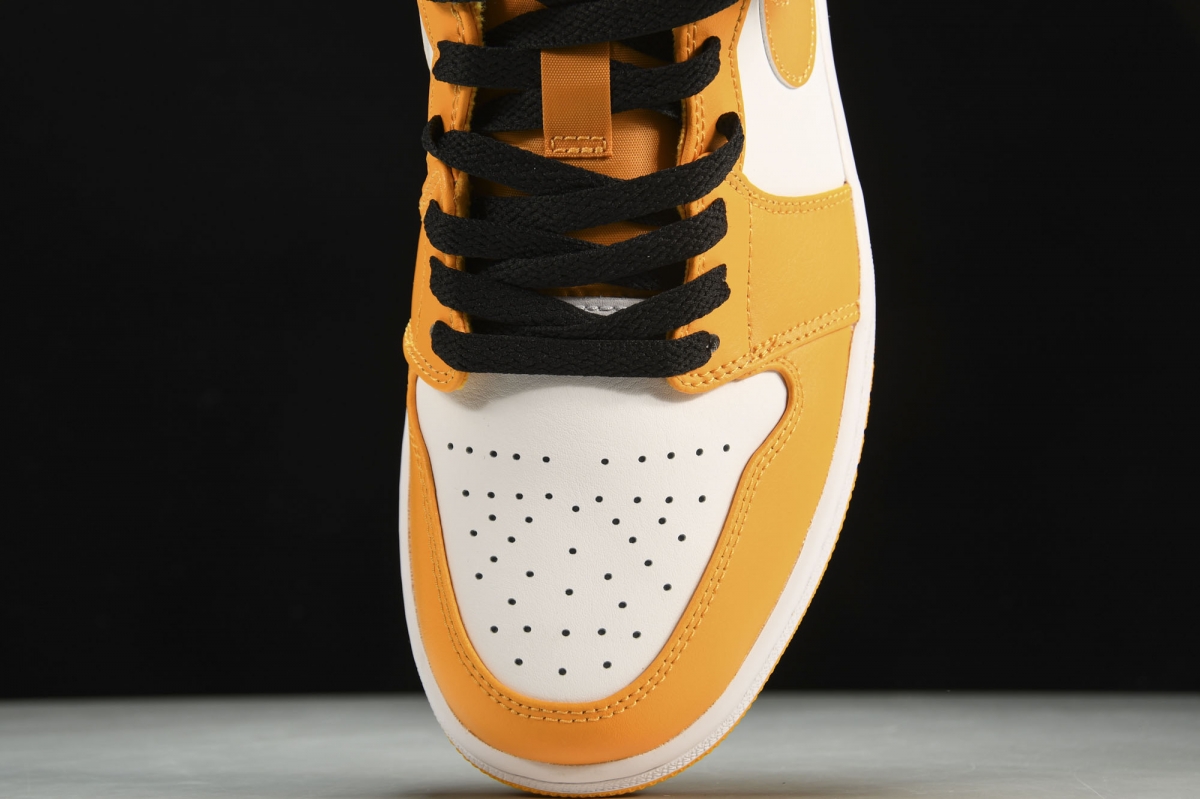 Jordan 1 Low Taxi