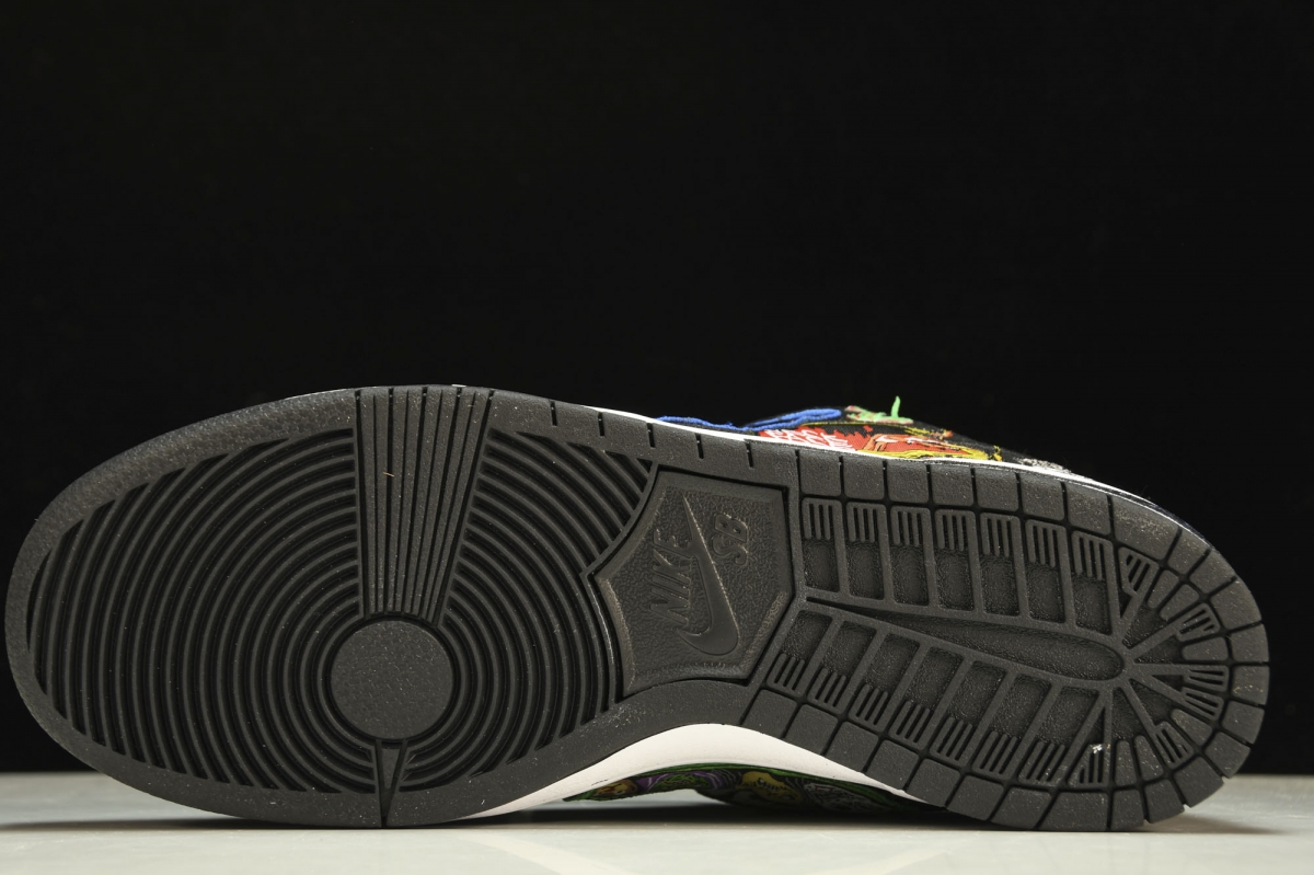 nike sb dunk low neckF**e