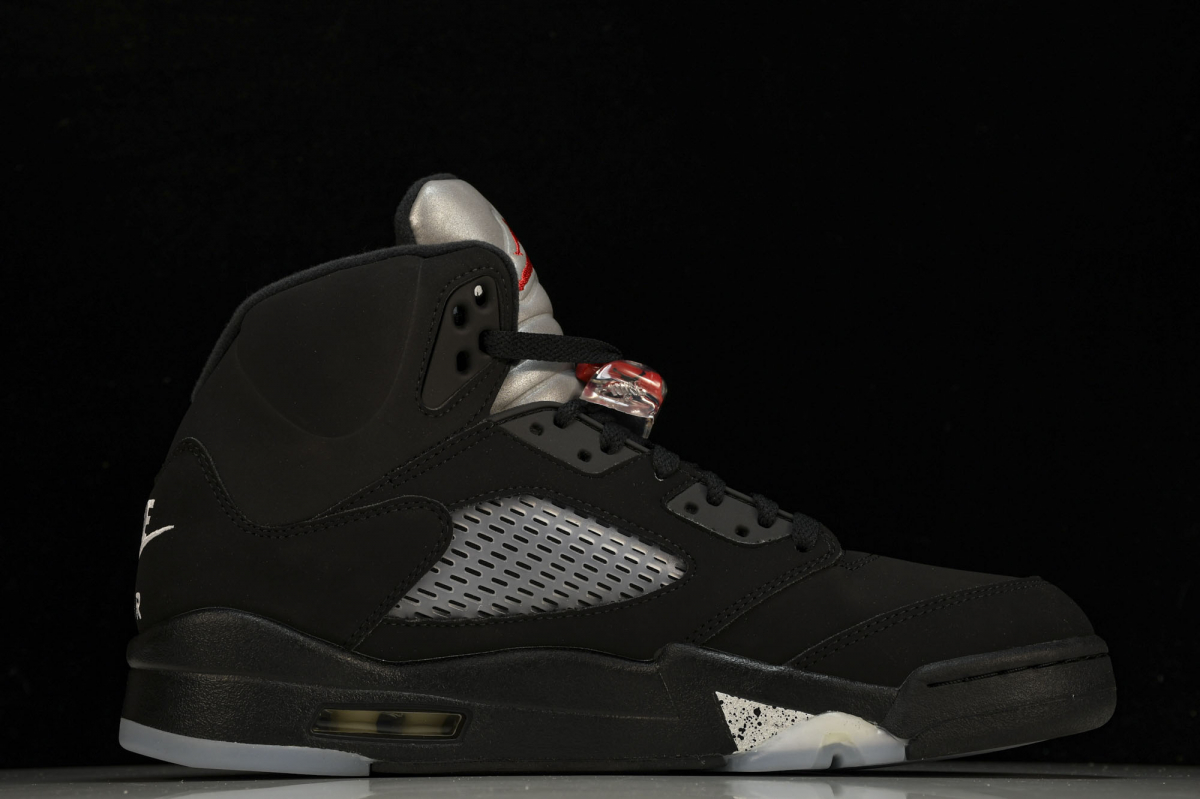 Jordan 5 Retro Black Metallic (2016)