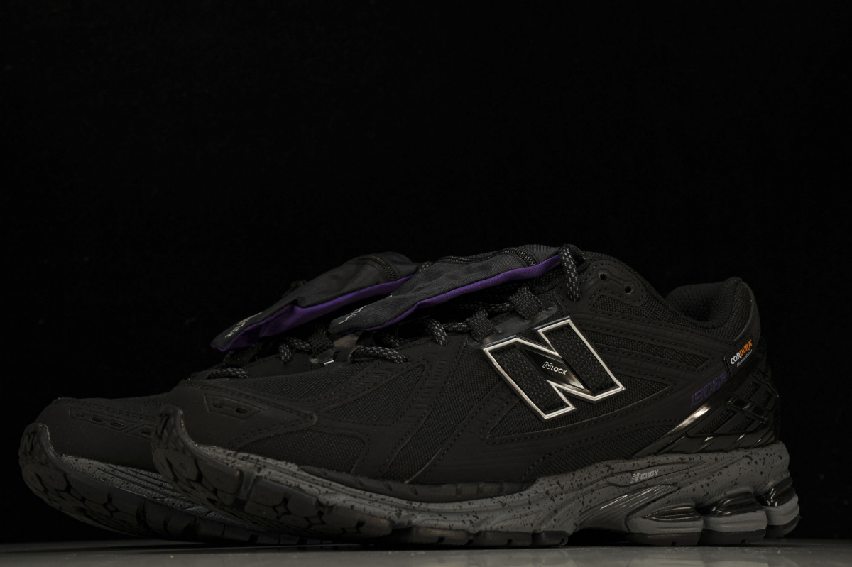 New Balance 1906R Cordura Pocket Black