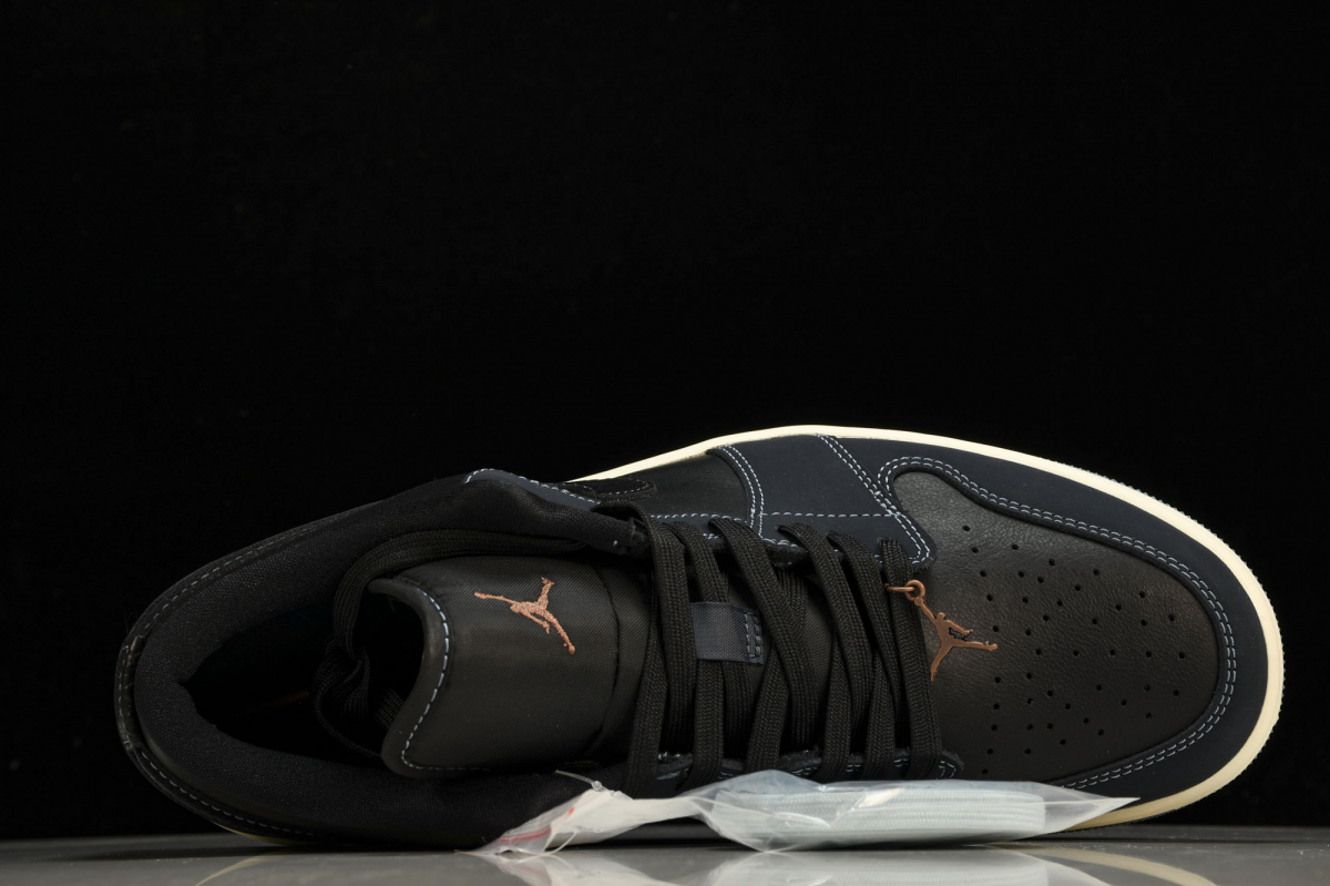 Jordan 1 Low Navy Black Snakeskin