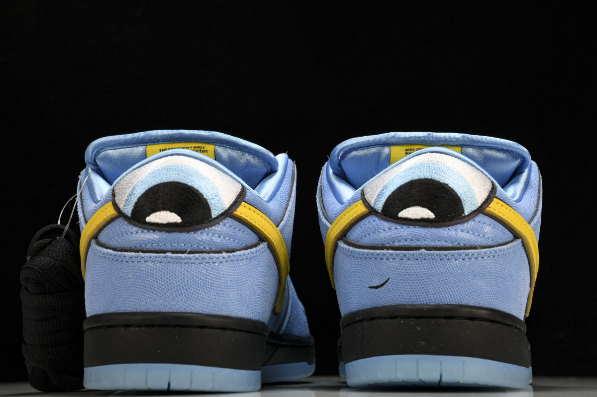 Nike SB Dunk Low x Powerpuff Girls "Bubbles"