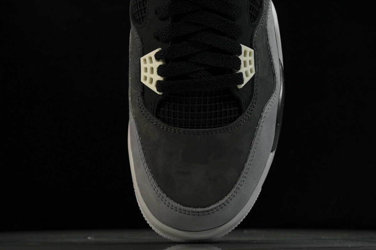 Jordan 4 Retro Fear Pack