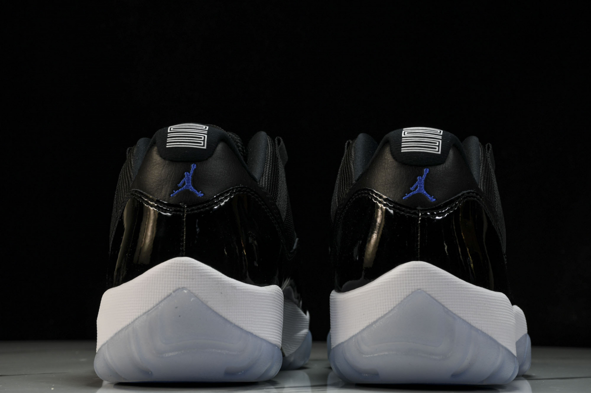 Jordan 11 Retro Low - Space Jam
