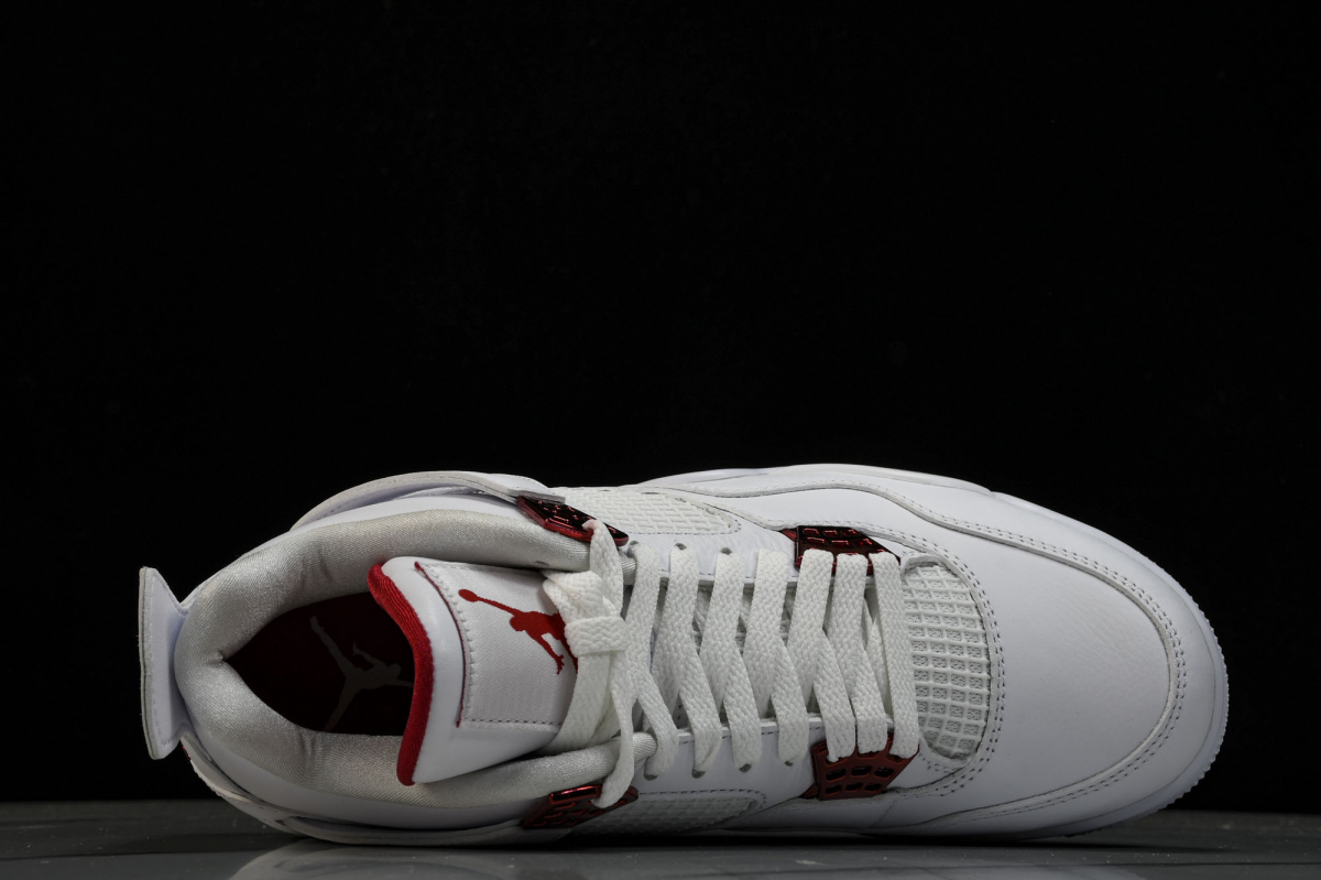 Jordan 4 Retro Metallic Red