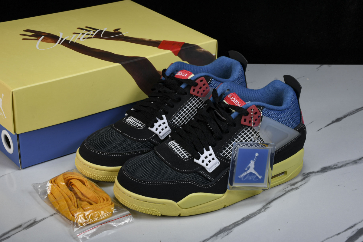 Jordan 4 Retro Union Off Noir